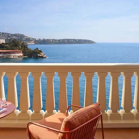 Monte-carlo Bay &