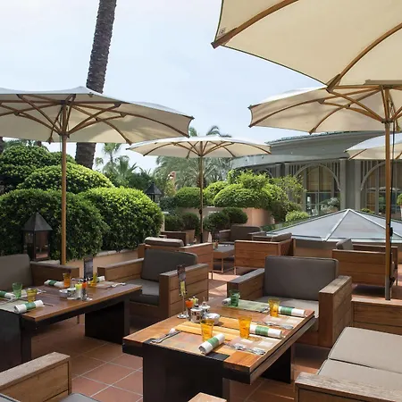 Hotel Monte-carlo Bay & 4*